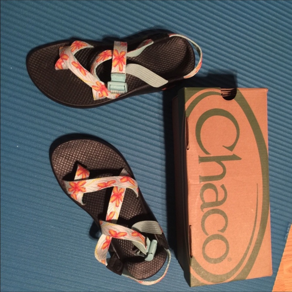 Chacos size 8. Great condition. Glow in dark